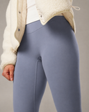 Fabletics x Victory: No Seam PureLuxe Leggings